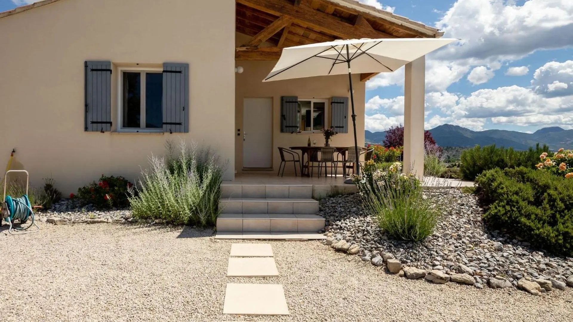 Holiday Home Les Hauts De Jallia By Interhome Sainte-Jalle 0*,